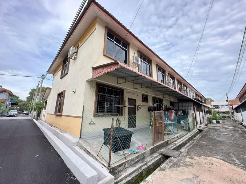 2-storey Terraced House for Sale in Taman Angkasa Nuri (Durian Tunggal) - King Song - PropertyGuru.com.my