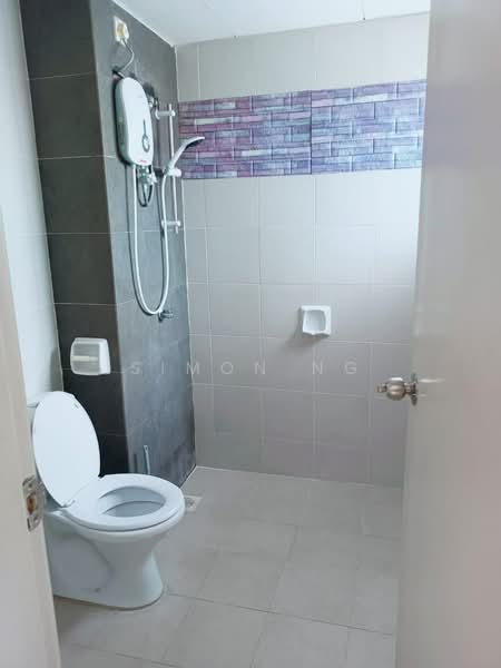 Kondominium untuk Dijual di Sea View Tower - Simon Ng - PropertyGuru.com.my