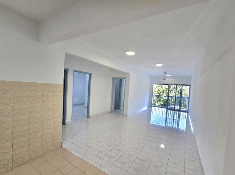 Apartment for Sale at Apartment Selasih - Wind Mah - Living Room - PropertyGuru.com.my