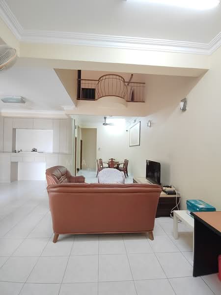 Rumah Teres 2 Tingkat untuk Dijual di Taman Perling (Perling) - May Lim - Living Room - PropertyGuru.com.my