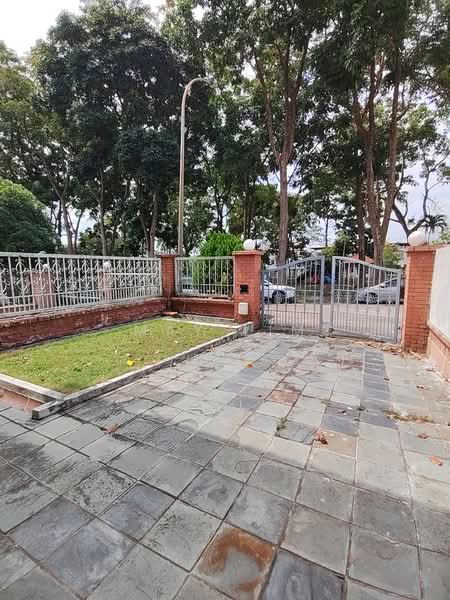 Rumah Teres 2 Tingkat untuk Dijual di Taman Perling (Perling) - May Lim - Exterior - PropertyGuru.com.my