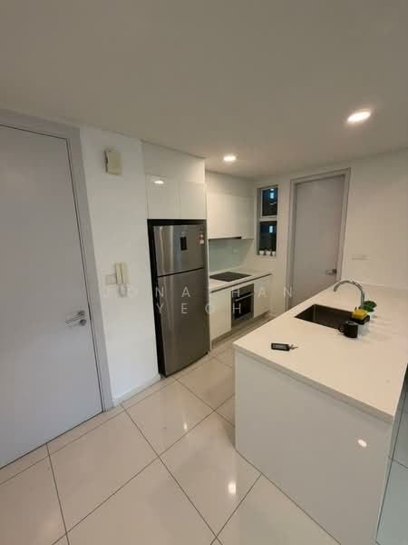 Servis Apartment untuk Disewa di The Ridge - Jonathan Yeoh - Kitchen - PropertyGuru.com.my