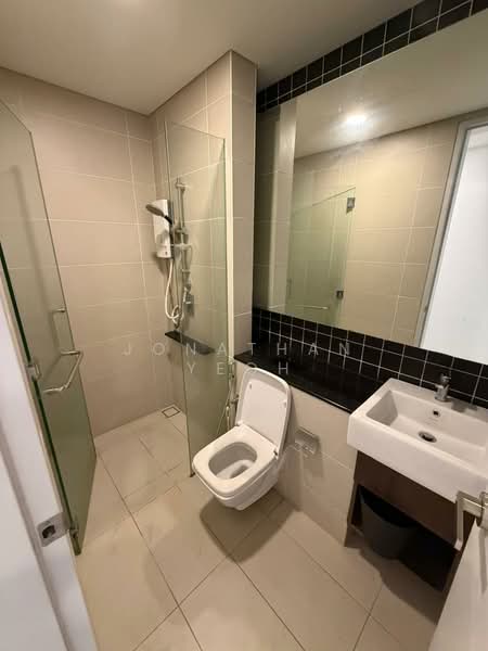Servis Apartment untuk Disewa di The Ridge - Jonathan Yeoh - Bathroom - PropertyGuru.com.my