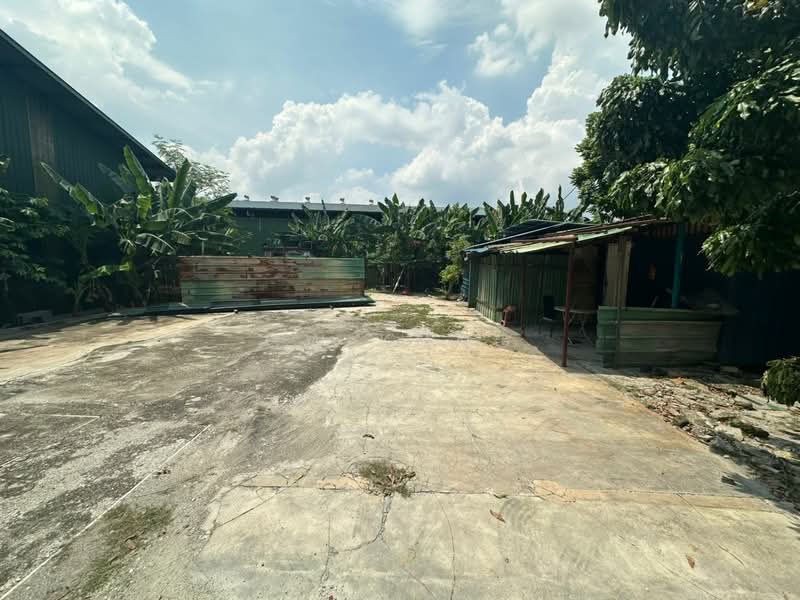 Warehouse for Rent in Kampung Baru Sungai Buloh (Sungai Buloh) - CW Kong - Exterior - PropertyGuru.com.my