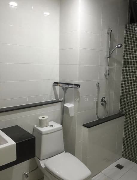 Kondominium untuk Dijual di All Seasons Park - Lenny Goon - Bathroom - PropertyGuru.com.my