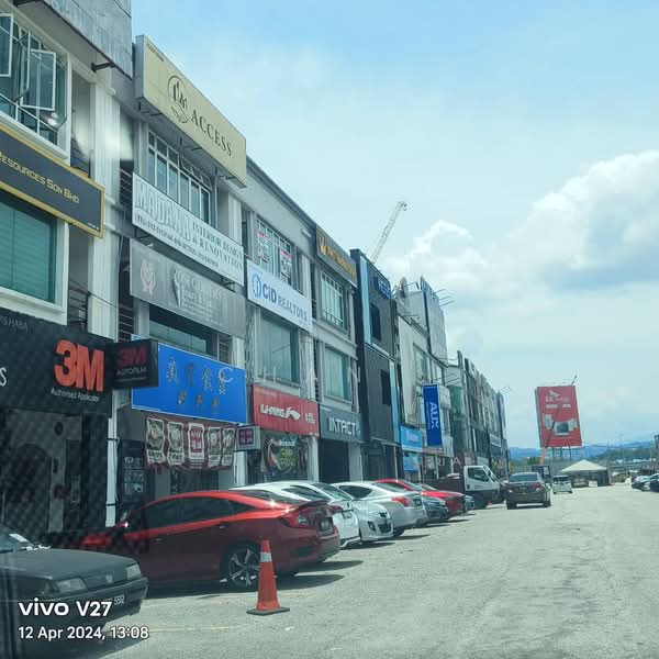 Shop / Office for Sale in Taman Balakong Jaya (Balakong) - Chan . - Exterior - PropertyGuru.com.my