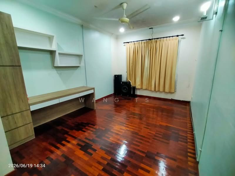 Semi-Detached House for Sale in Bandar Laguna Merbok (Sungai Petani) - Wang TS - Study - PropertyGuru.com.my