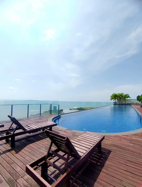 Kondominium untuk Disewa di Silverscape Residences - Vincy How - Pool - PropertyGuru.com.my