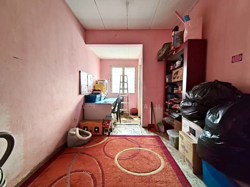 Rumah Teres 2 Tingkat untuk Dijual di Taman Setia 2 (Balakong) - Azli Ibrahim - Interior - PropertyGuru.com.my