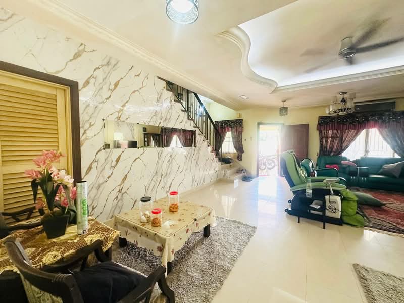 Semi-Detached House for Sale in Taman Taming Jaya (Balakong) - Luqman Ramli - Living Room - PropertyGuru.com.my
