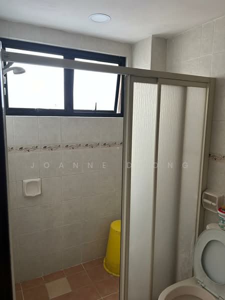 Kondominium untuk Disewa di Pelangi Astana - Joanne Diong - Bathroom - PropertyGuru.com.my