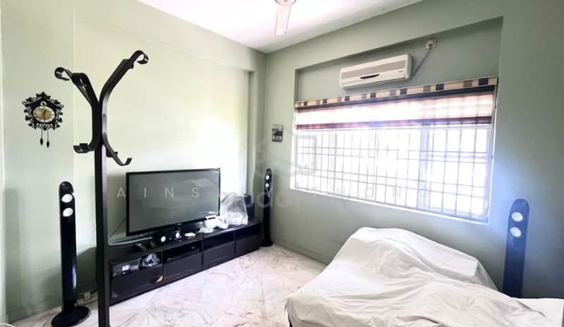 Rumah Teres 1 Tingkat untuk Dijual di Taman Canning (Ipoh) - Ainsley Thong - Bedroom - PropertyGuru.com.my