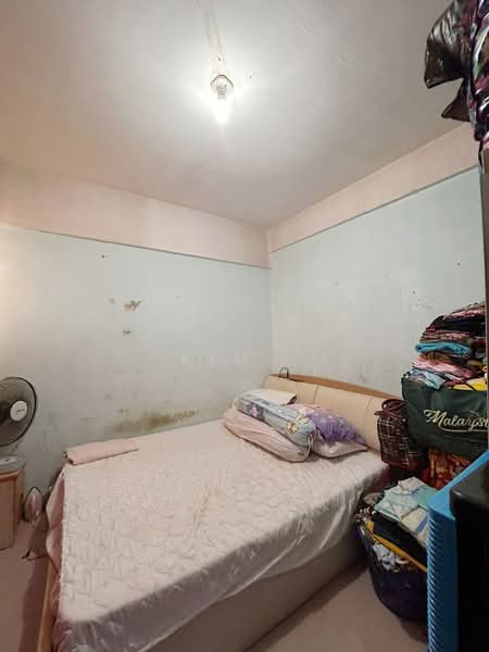 Flat for Sale at Flat Tasek 64 - Kim . - Bedroom - PropertyGuru.com.my