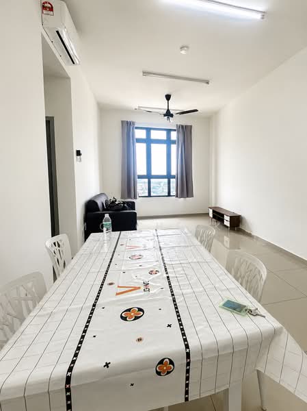 Servis Apartment untuk Disewa di B11 Parkland Residence - MC Cheok - PropertyGuru.com.my