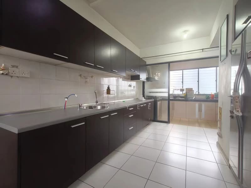 3-storey Terraced House for Sale in Lake Fields (Sungai Besi) - CK Yee - Kitchen - PropertyGuru.com.my