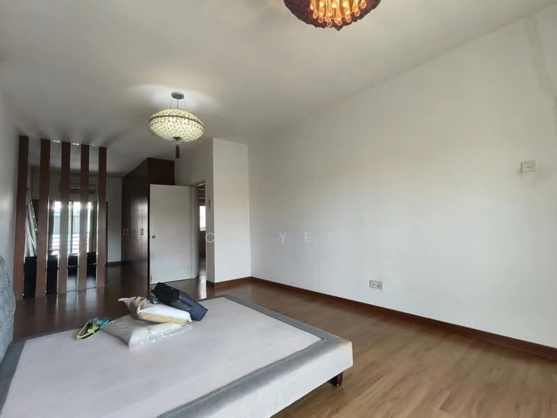 3-storey Terraced House for Sale in Lake Fields (Sungai Besi) - CK Yee - Bedroom - PropertyGuru.com.my