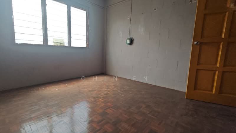 Rumah Flat untuk Dijual di Rumah Pangsa Batu Berendam - CHIN FN - Interior - PropertyGuru.com.my