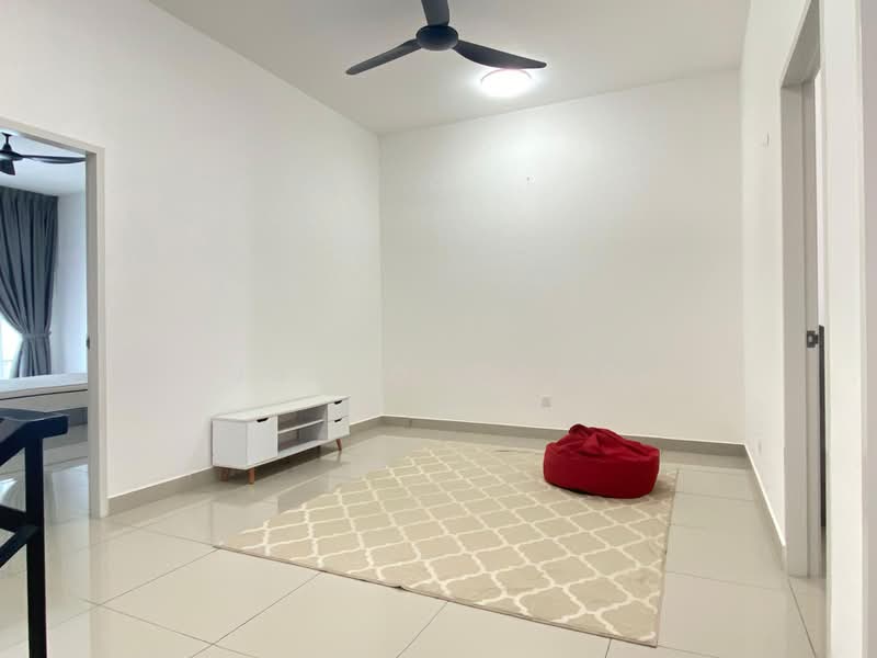 2-storey Terraced House for Rent in Cyberjaya (Selangor) - Jared Wong - Living Room - PropertyGuru.com.my