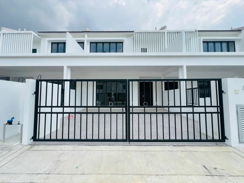 2-storey Terraced House for Rent in Cyberjaya (Selangor) - Jared Wong - Exterior - PropertyGuru.com.my