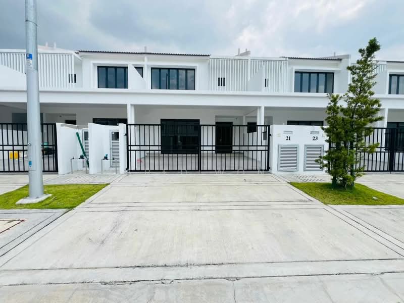 2-storey Terraced House for Rent in Cyberjaya (Selangor) - Jared Wong - Exterior - PropertyGuru.com.my