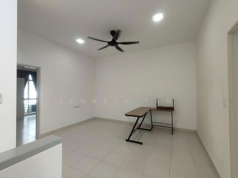 Rumah Teres 2 Tingkat untuk Disewa di Iskandar Puteri (Nusajaya) (Johor) - Kenneth Tan - Study - PropertyGuru.com.my