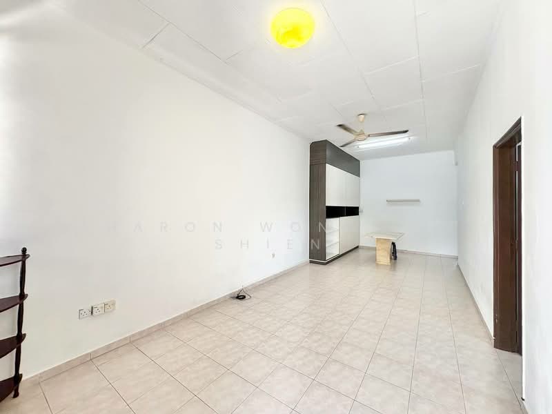 1-storey Terraced House for Rent in Taman Daya (Johor Bahru) - Sharon Wong Shu Shien - Interior - PropertyGuru.com.my