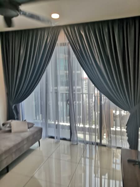 Servis Apartment untuk Disewa di AraTre' Residences - Nick Chan - Living Room - PropertyGuru.com.my