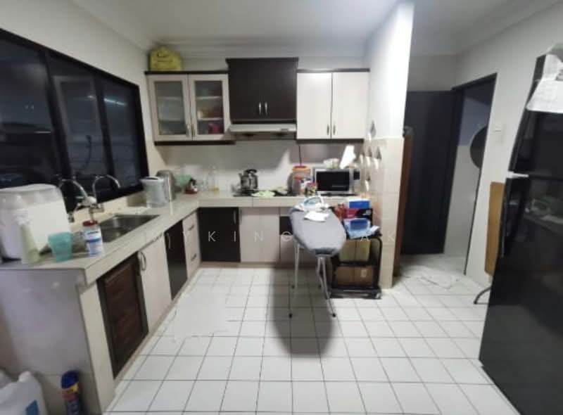 Rumah Teres 3 Tingkat untuk Dijual di Batu Caves (Kuala Lumpur) - Wyking Mak - Kitchen - PropertyGuru.com.my