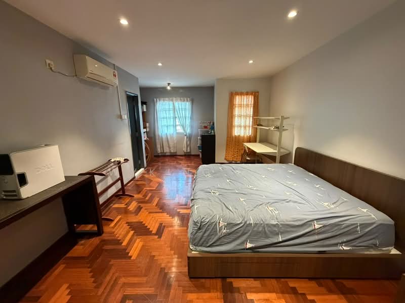 Rumah Teres 3 Tingkat untuk Dijual di Batu Caves (Kuala Lumpur) - Wyking Mak - Bedroom - PropertyGuru.com.my