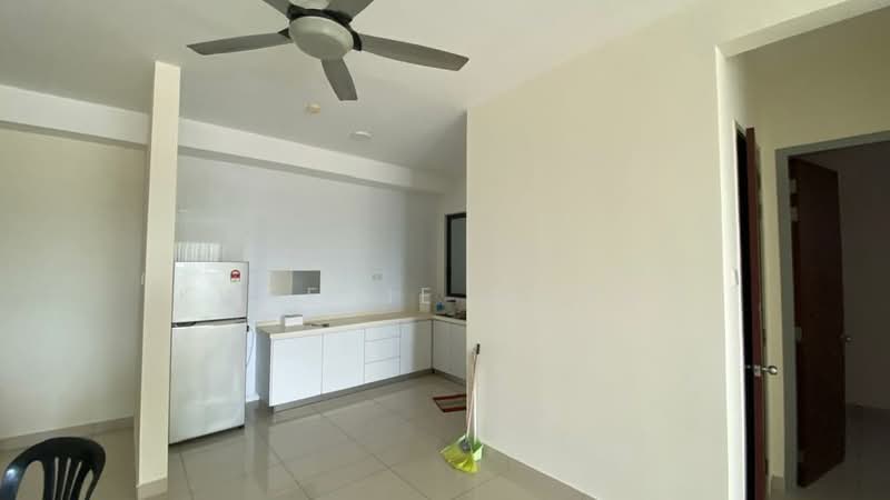 Condominium for Sale at Lido Residency - Kweenie Chong - Kitchen - PropertyGuru.com.my