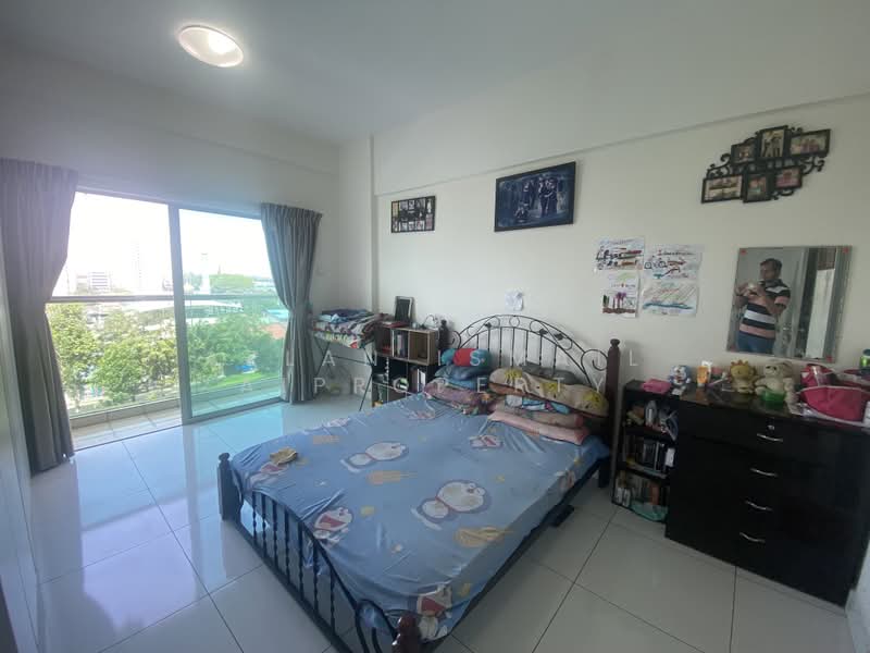Apartment for Sale at The Twin Residences - Azlan Ismail aiproperty - Bedroom - PropertyGuru.com.my