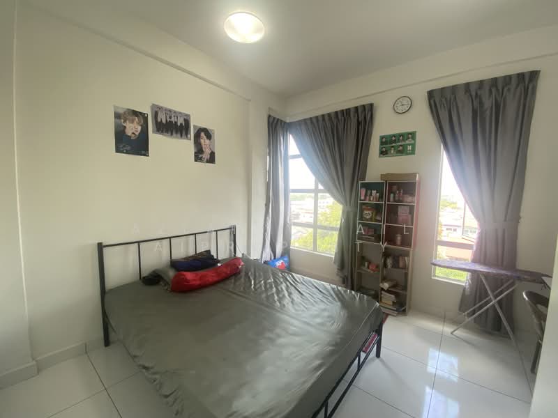 Apartment for Sale at The Twin Residences - Azlan Ismail aiproperty - Bedroom - PropertyGuru.com.my