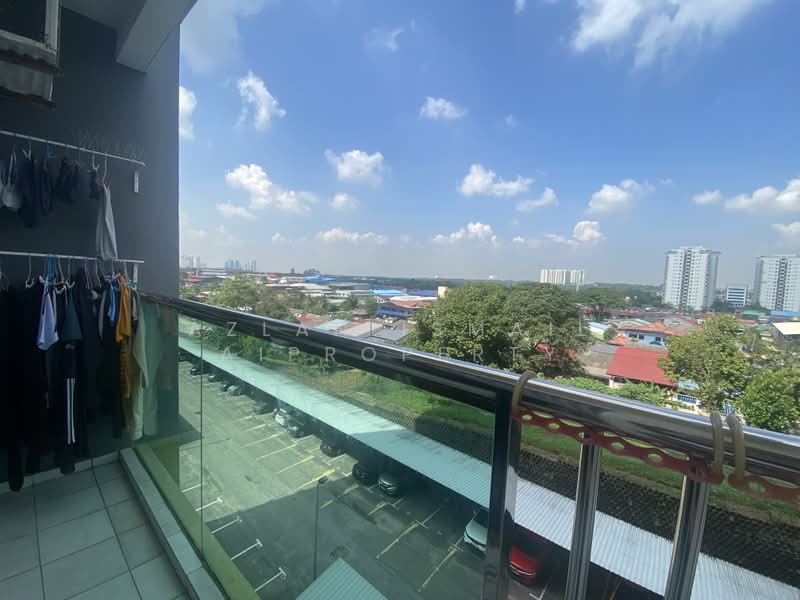 Apartment for Sale at The Twin Residences - Azlan Ismail aiproperty - Balcony - PropertyGuru.com.my