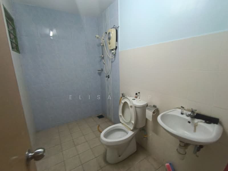 Kondominium untuk Dijual di Symphony Heights (Simfoni Heights) - Elisa Yap - Bathroom - PropertyGuru.com.my