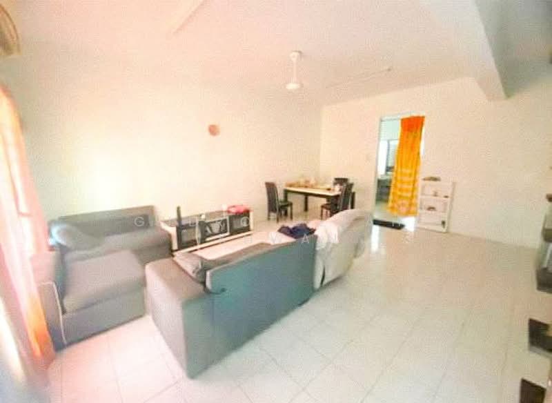 2-storey Terraced House for Sale in Mahkota Cheras (Cheras) - Gudrotullah Ikhwan - Living Room - PropertyGuru.com.my