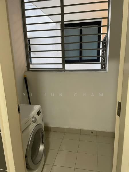 Condominium for Rent at Lakeville Residence - Yi Jun Cham - PropertyGuru.com.my