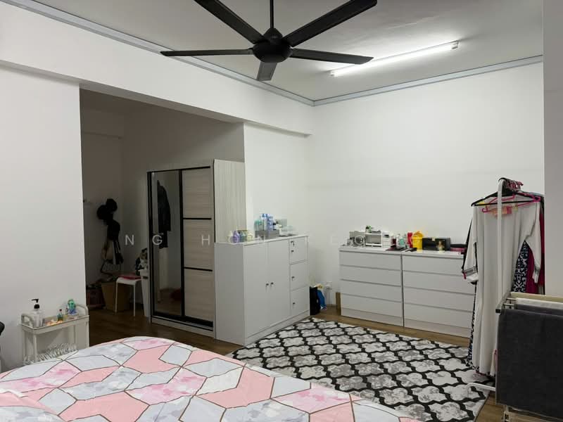 Rumah Teres 2 Tingkat untuk Dijual di Dengkil (Selangor) - Ng Hon Keong - Bedroom - PropertyGuru.com.my