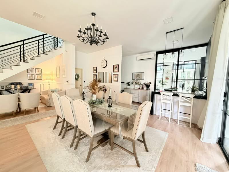 Semi-Detached House for Sale in Cyberjaya (Selangor) - Jared Wong - Dining Room - PropertyGuru.com.my