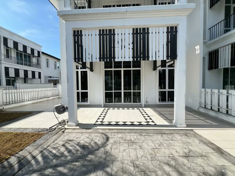 Rumah Teres 2 Tingkat untuk Dijual di Eco Majestic (Semenyih) - Aizat Saifulrullah - Exterior - PropertyGuru.com.my