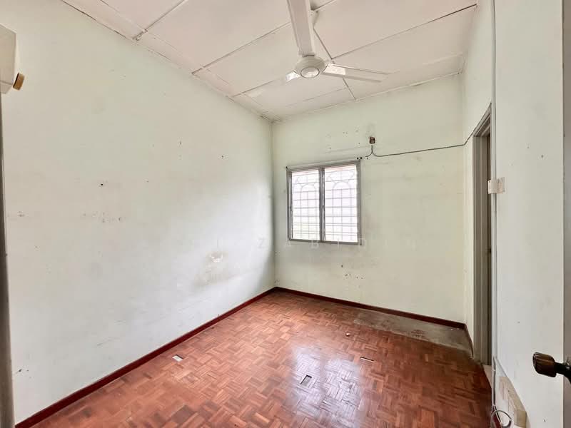 Rumah Teres 2 Tingkat untuk Dijual di Sungai Buloh (Selangor) - Azri Zabidin - PropertyGuru.com.my