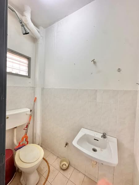 Rumah Teres 2 Tingkat untuk Dijual di Sungai Buloh (Selangor) - Azri Zabidin - PropertyGuru.com.my