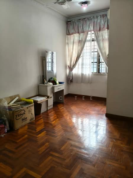 Rumah Teres 2 Tingkat untuk Disewa di Bandar Seri Alam (Masai) - Eric Tee - Bedroom - PropertyGuru.com.my