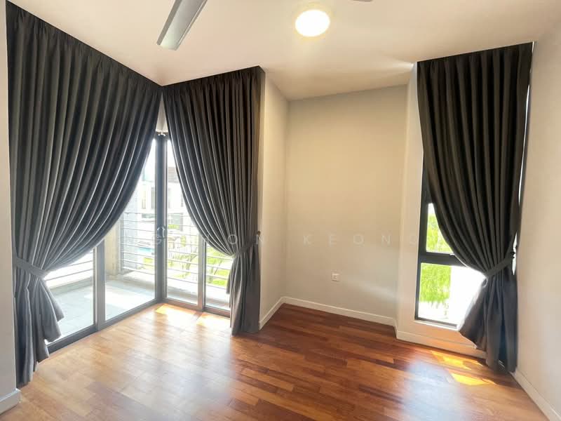 Rumah Banglo untuk Dijual di Rawang (Selangor) - Ng Hon Keong - Balcony - PropertyGuru.com.my