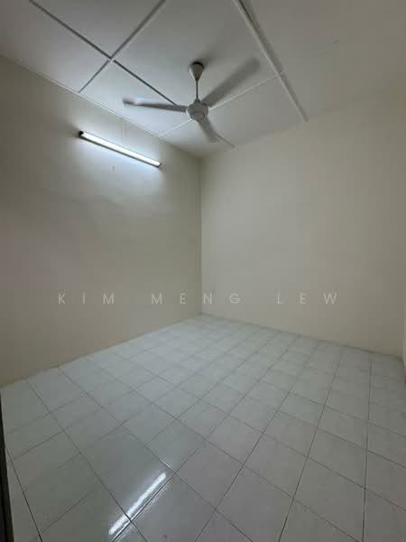 Rumah Teres 1 Tingkat untuk Dijual di Taman Ehsan (Kepong) - Kim Meng Lew - Interior - PropertyGuru.com.my