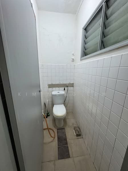 Rumah Teres 1 Tingkat untuk Dijual di Taman Ehsan (Kepong) - Kim Meng Lew - Bathroom - PropertyGuru.com.my