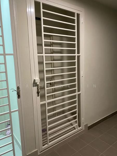 Service Residence for Sale at Majestic Maxim - Cathrine Lin - Entrance - PropertyGuru.com.my
