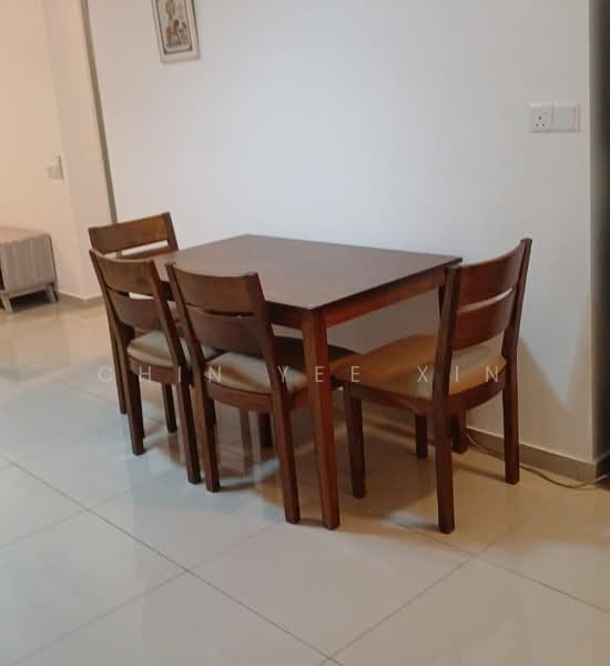 Servis Apartment untuk Disewa di D'Vervain - Chin Yee Xin - Dining Room - PropertyGuru.com.my