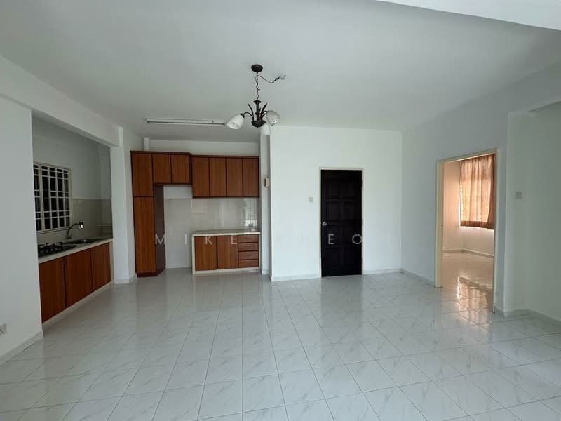 Condominium for Sale at Hillside Garden - Mike Kheoh - Kitchen - PropertyGuru.com.my