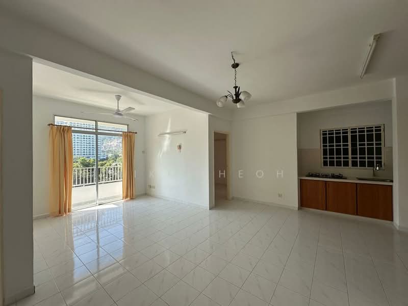 Condominium for Sale at Hillside Garden - Mike Kheoh - Living Room - PropertyGuru.com.my