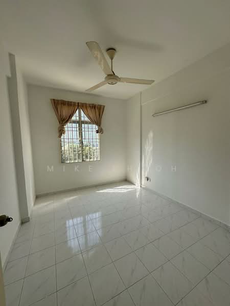 Condominium for Sale at Hillside Garden - Mike Kheoh - Interior - PropertyGuru.com.my
